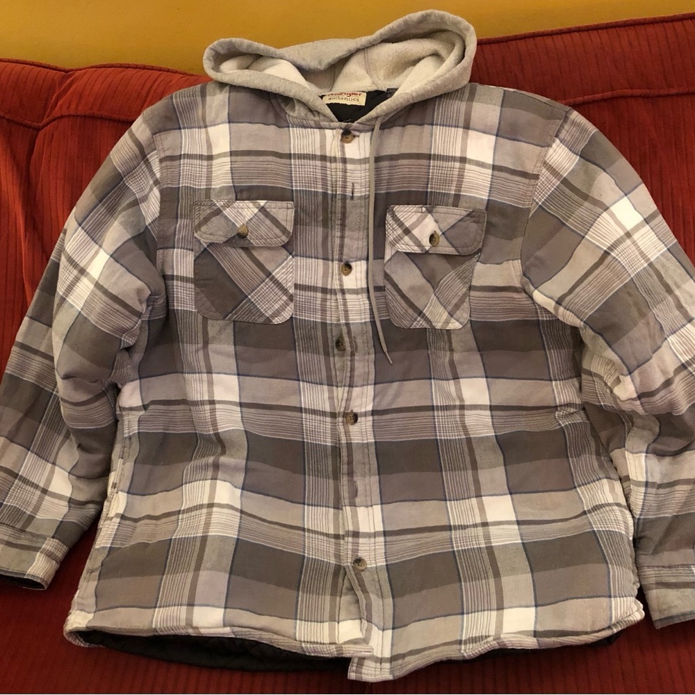 Wrangler Authentics Hooded Plaid Shirt Jacket Side Pockets Insulated Gray/White